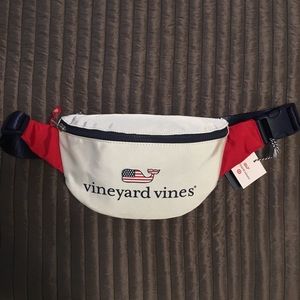 NWT Vineyard Vines fanny pack